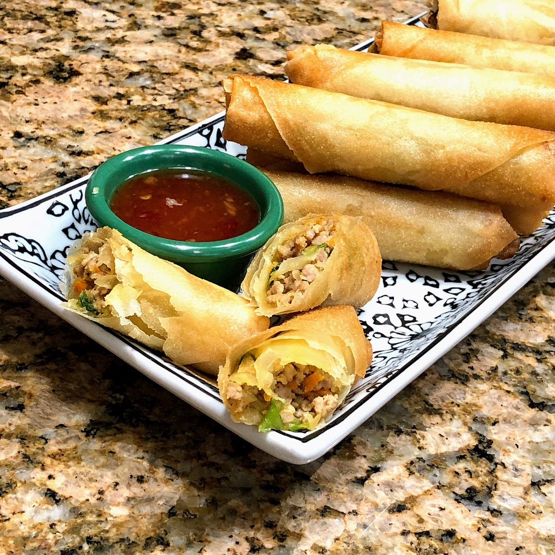 Traditional Filipino Lumpia
