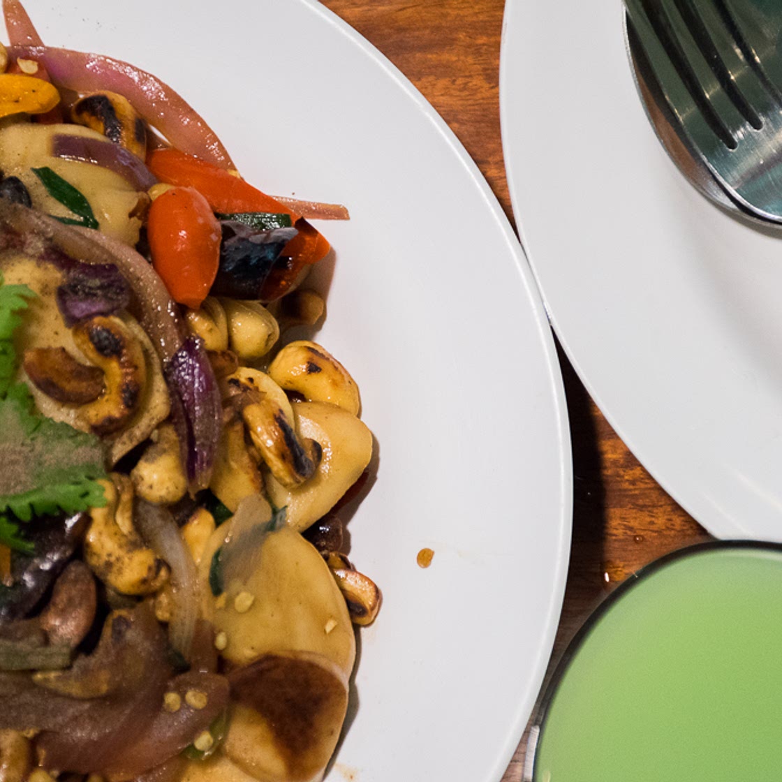 Pad Med Ma Muang (Cashew Nut Curry)