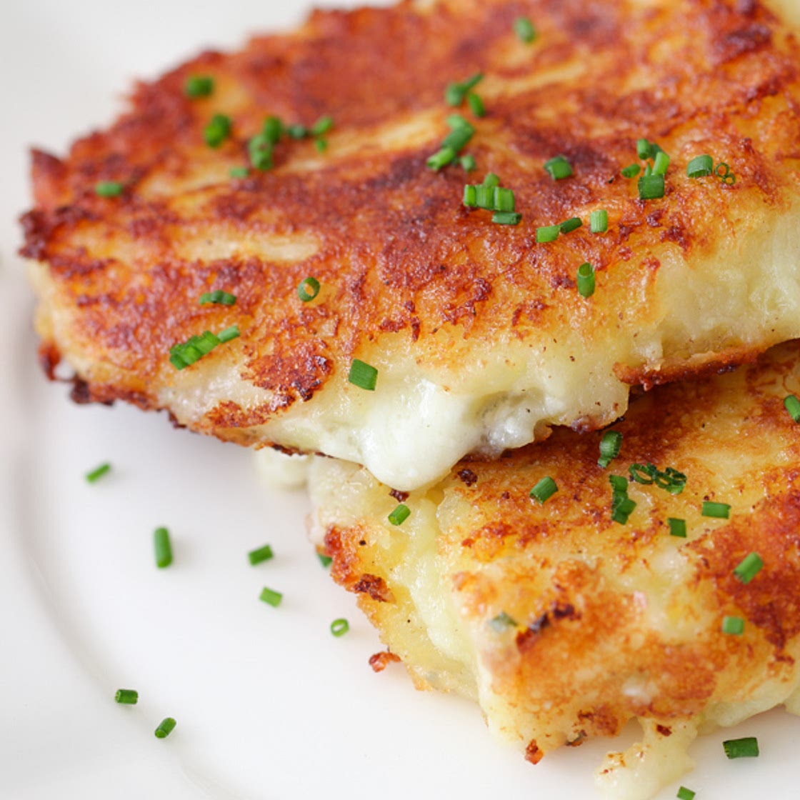 Potato Pampushki With Cheese Filling