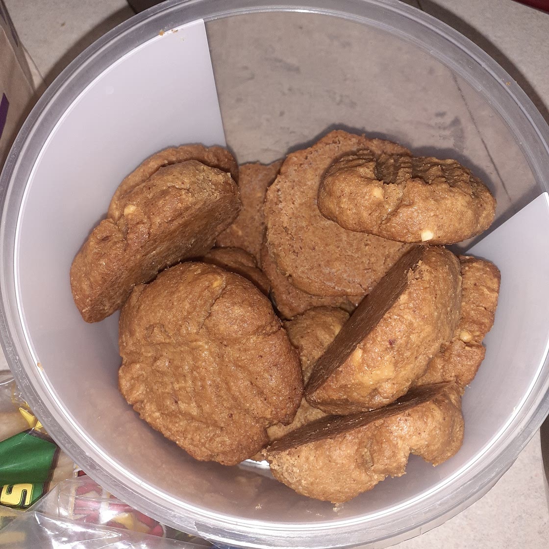 No sugar added Chunky Peanut Butter Cookies