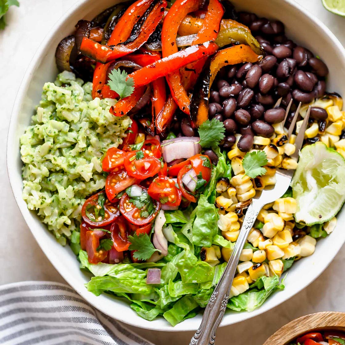 Vegetarian Black Bean Burrito Bowls with Grilled Fajitas Veggies & Green Rice
