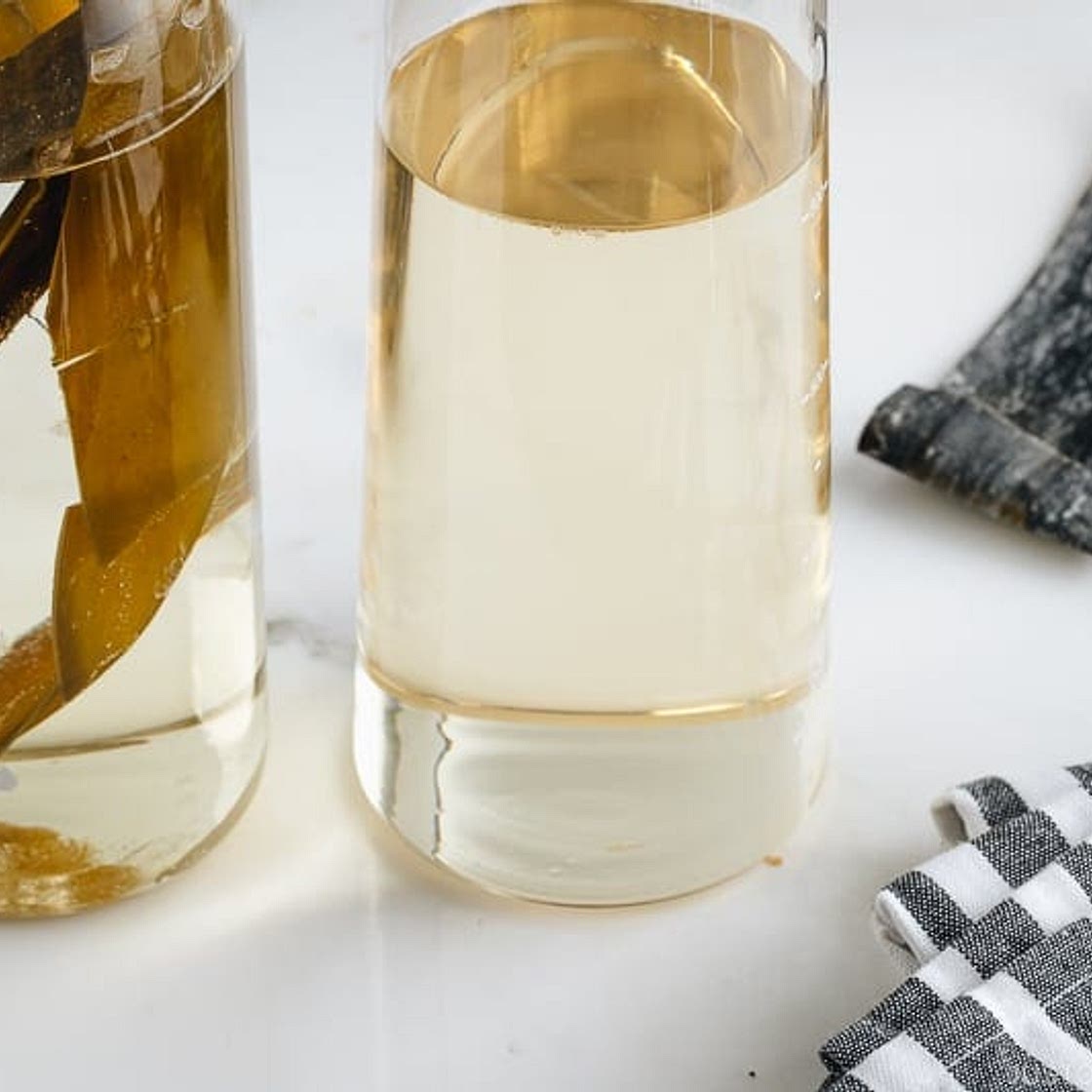 Kombu Dashi (Vegetarian/Vegan Dashi)