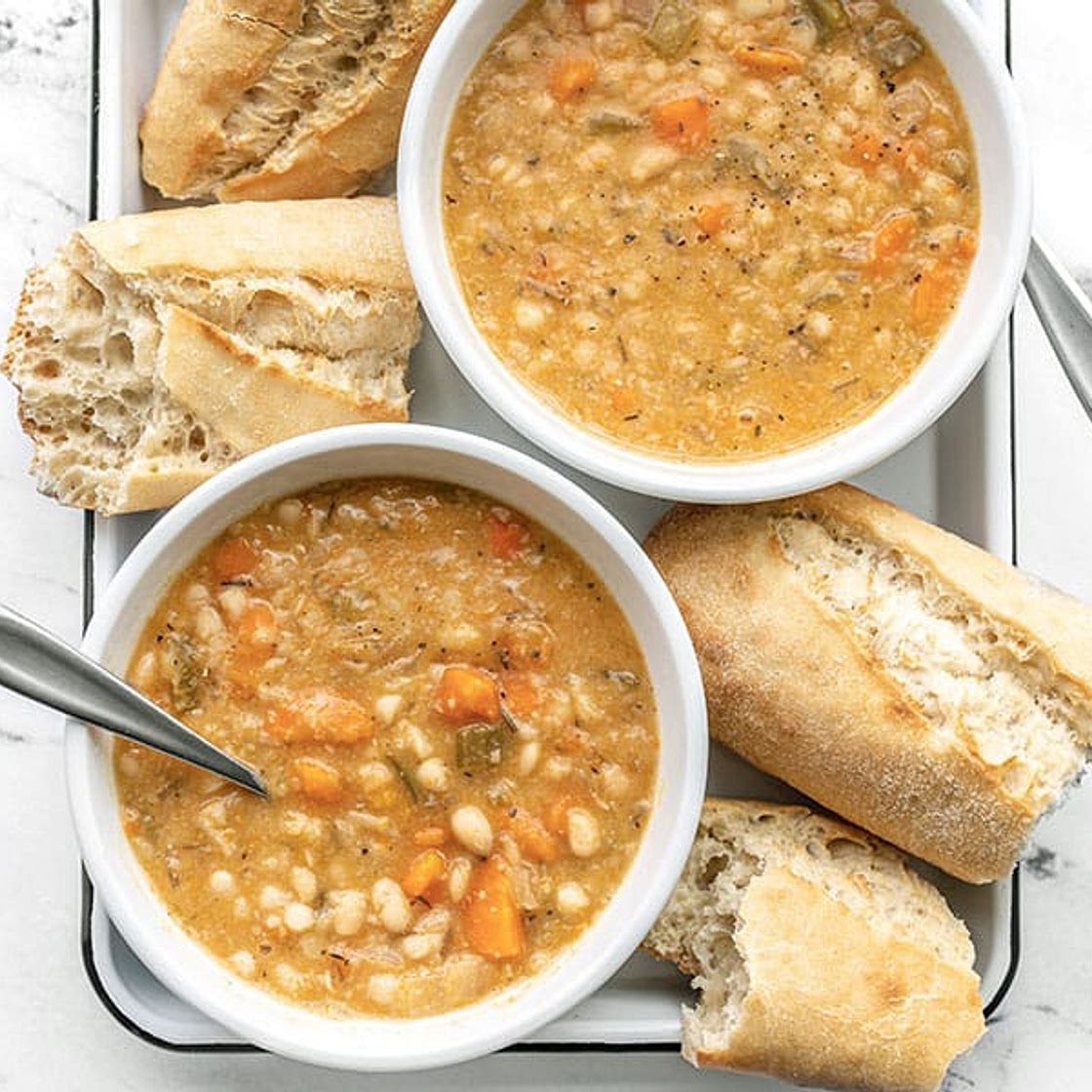 Slow Cooker White Bean Soup