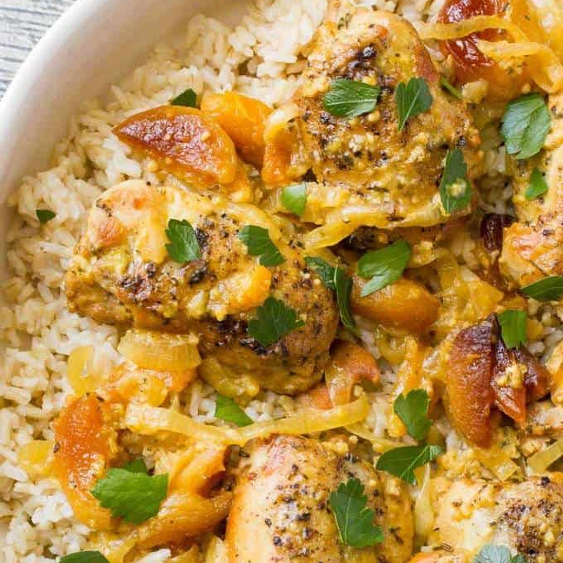 Slow cooker apricot chicken