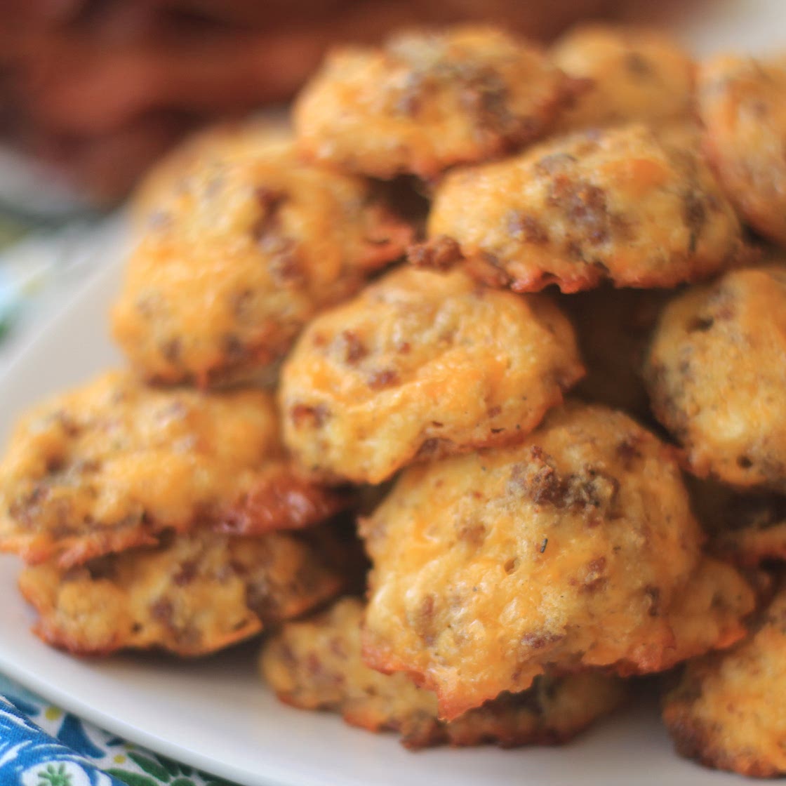 Keto Sausage Balls Recipe {Low Carb}