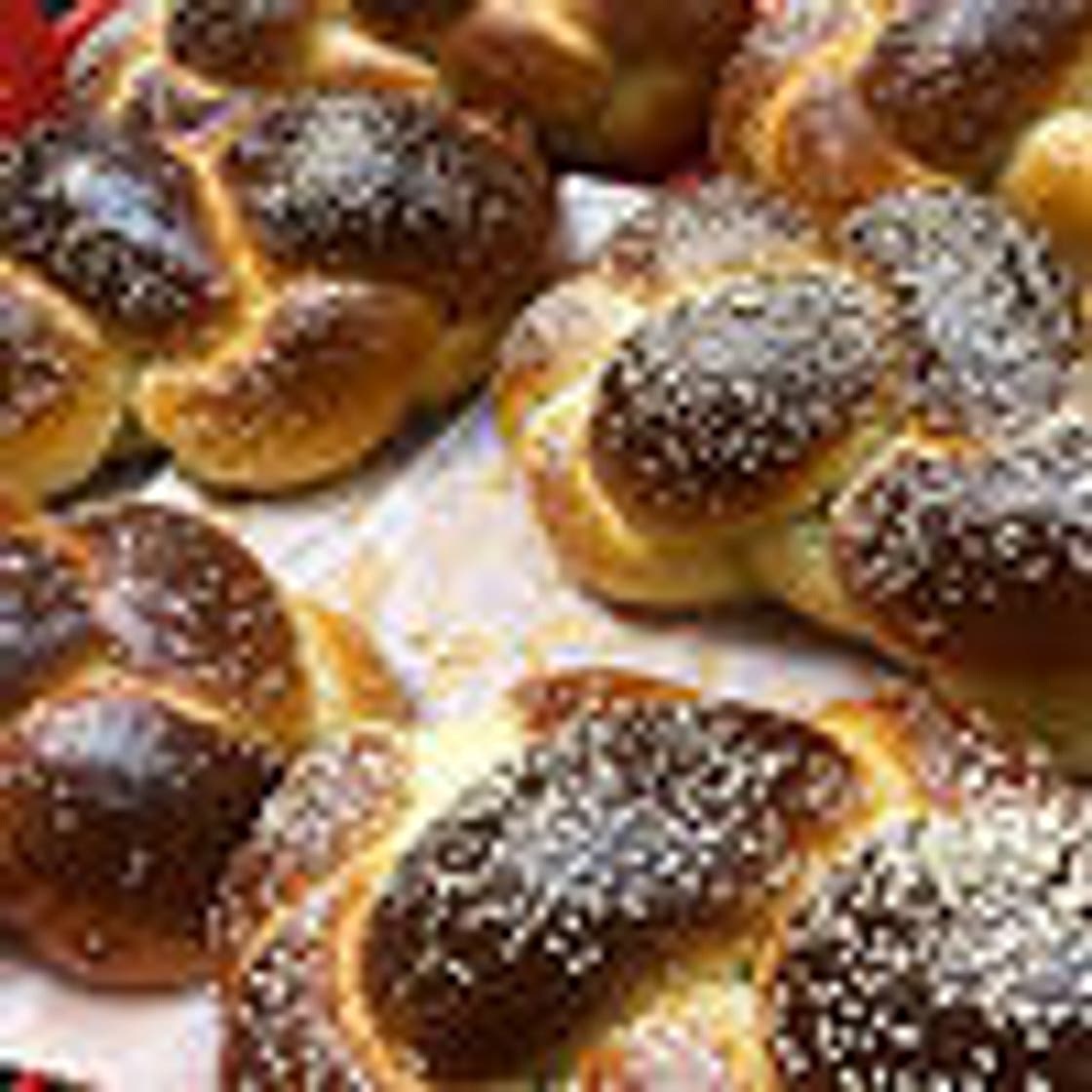 Sri Lankan love cake