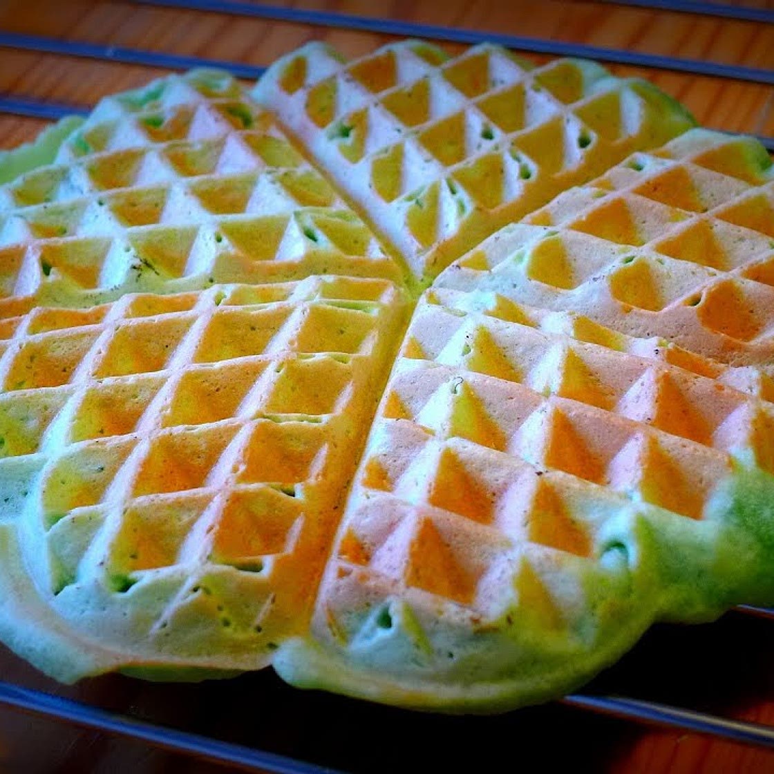 Coconut Pandan Waffles Recipe - Banh Kep La Dua