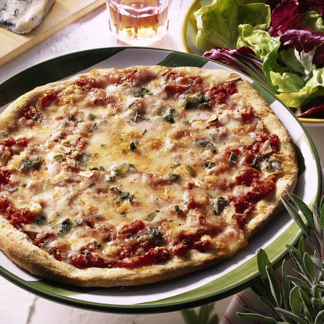 Pizza quattro formaggio