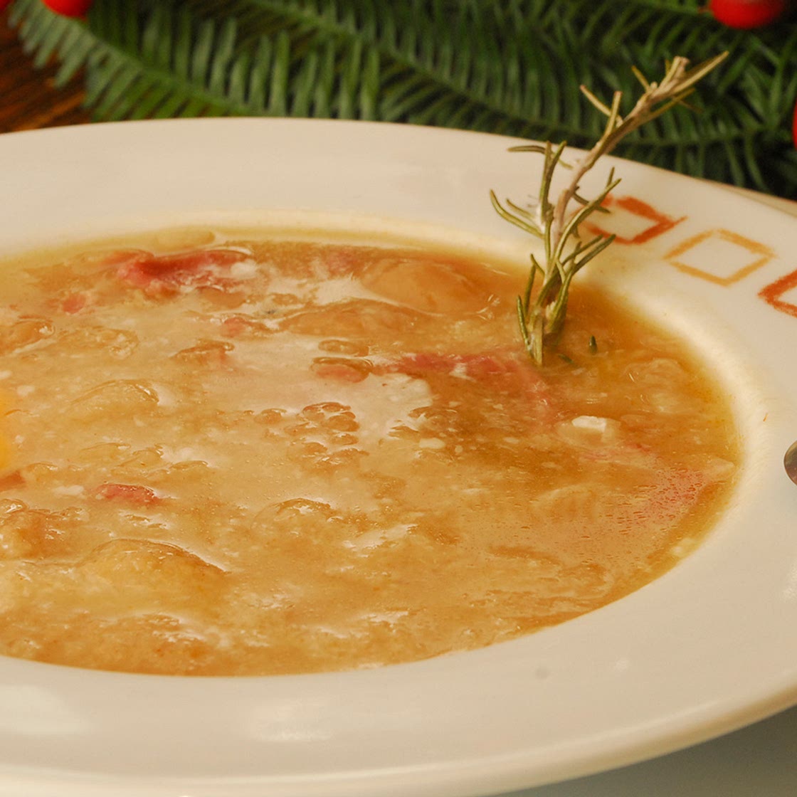 Sopa de ajo rápida