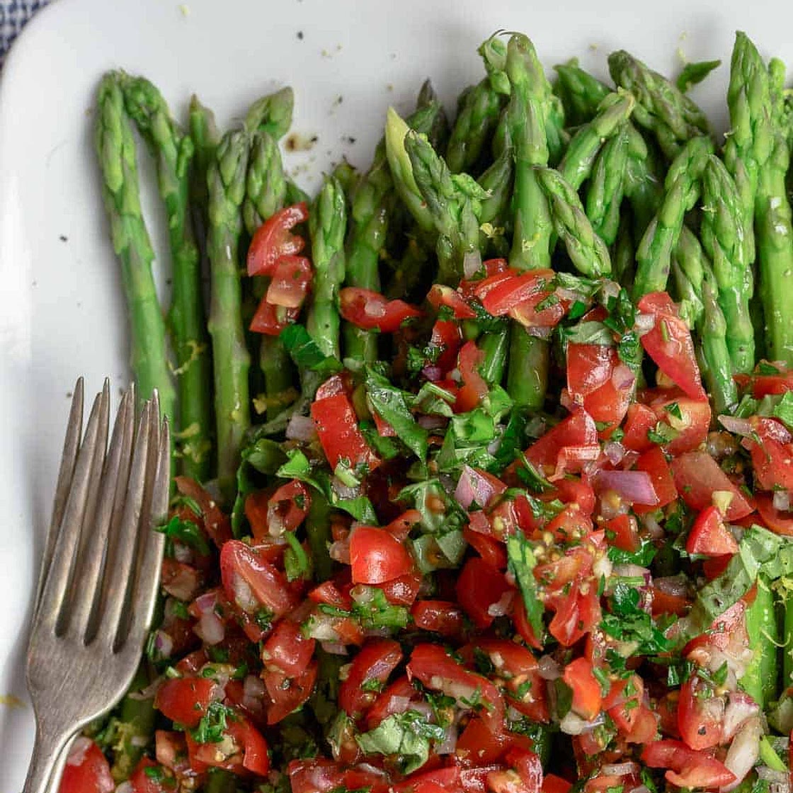 Blanched Asparagus Recipe with Mediterranean Salsa