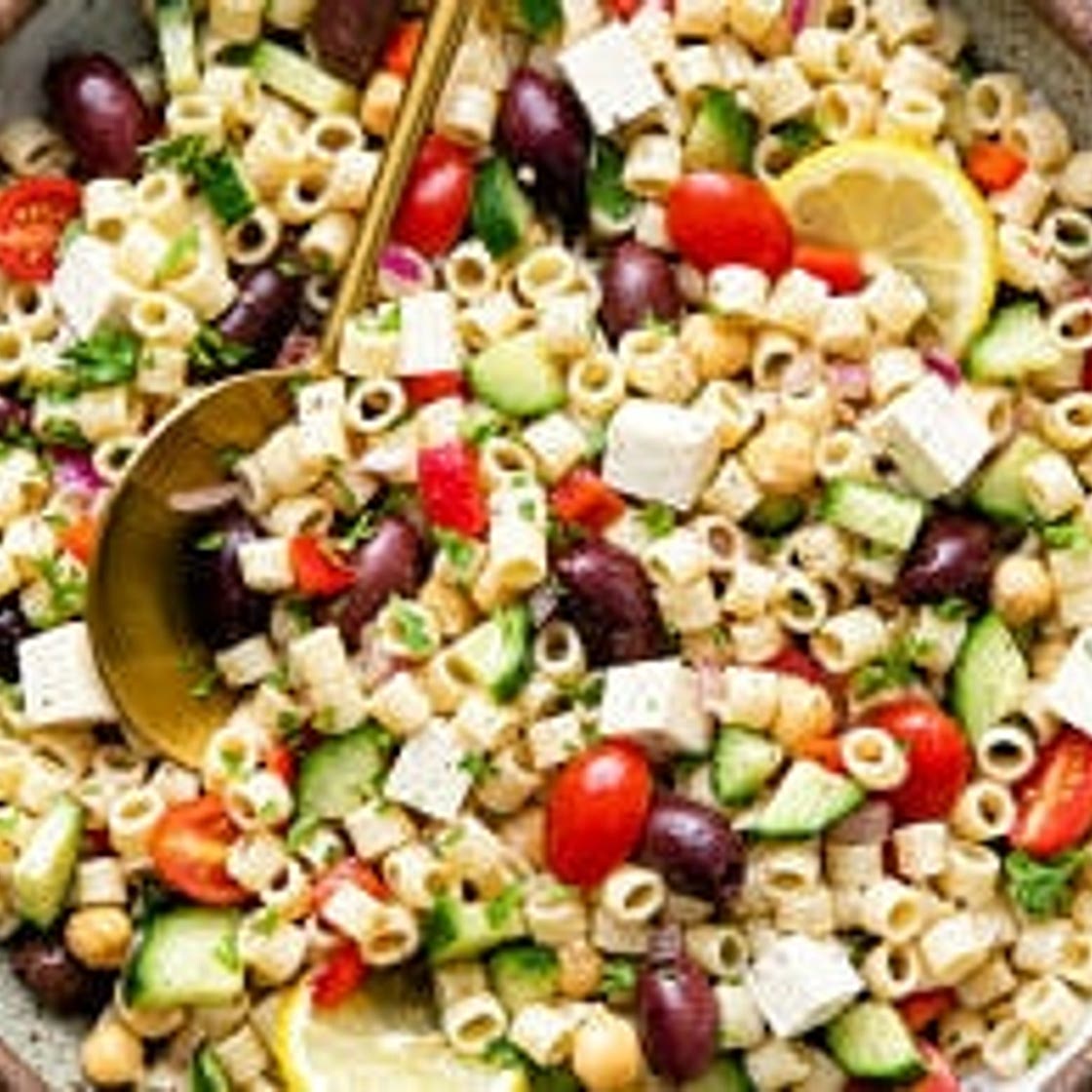 GREEK PASTA SALAD (EASY + HEALTHY)