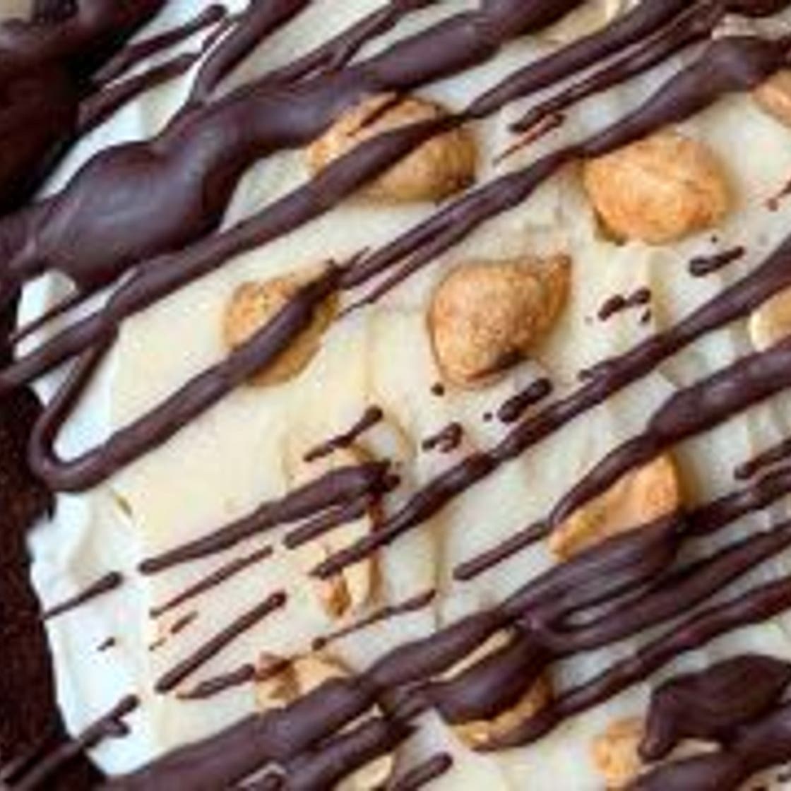 Snickers Pie [Low Carb & Keto]