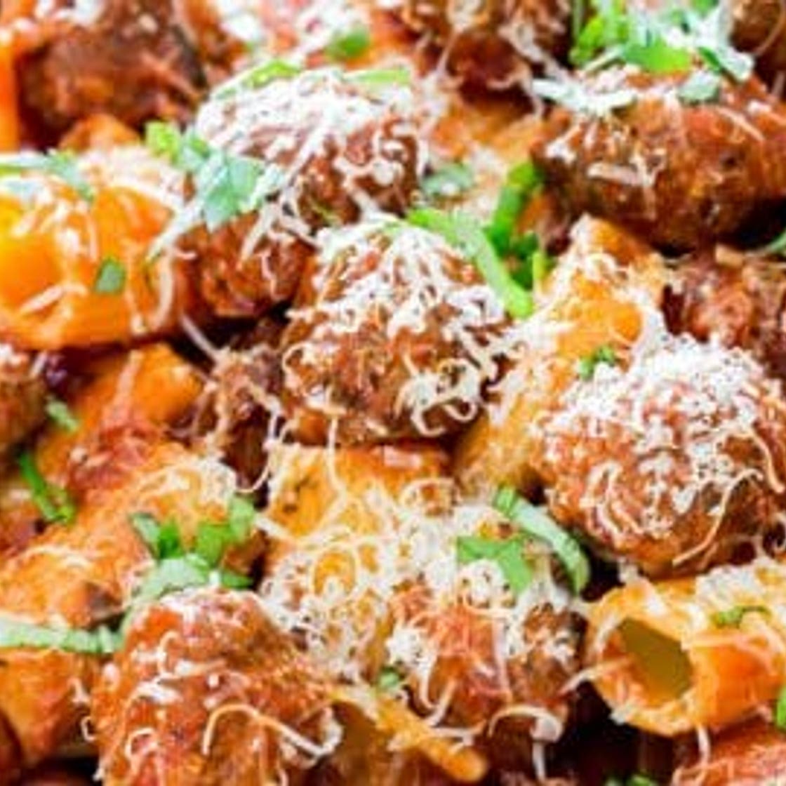 Rigatoni con Polpette and Arrabbiata Sauce