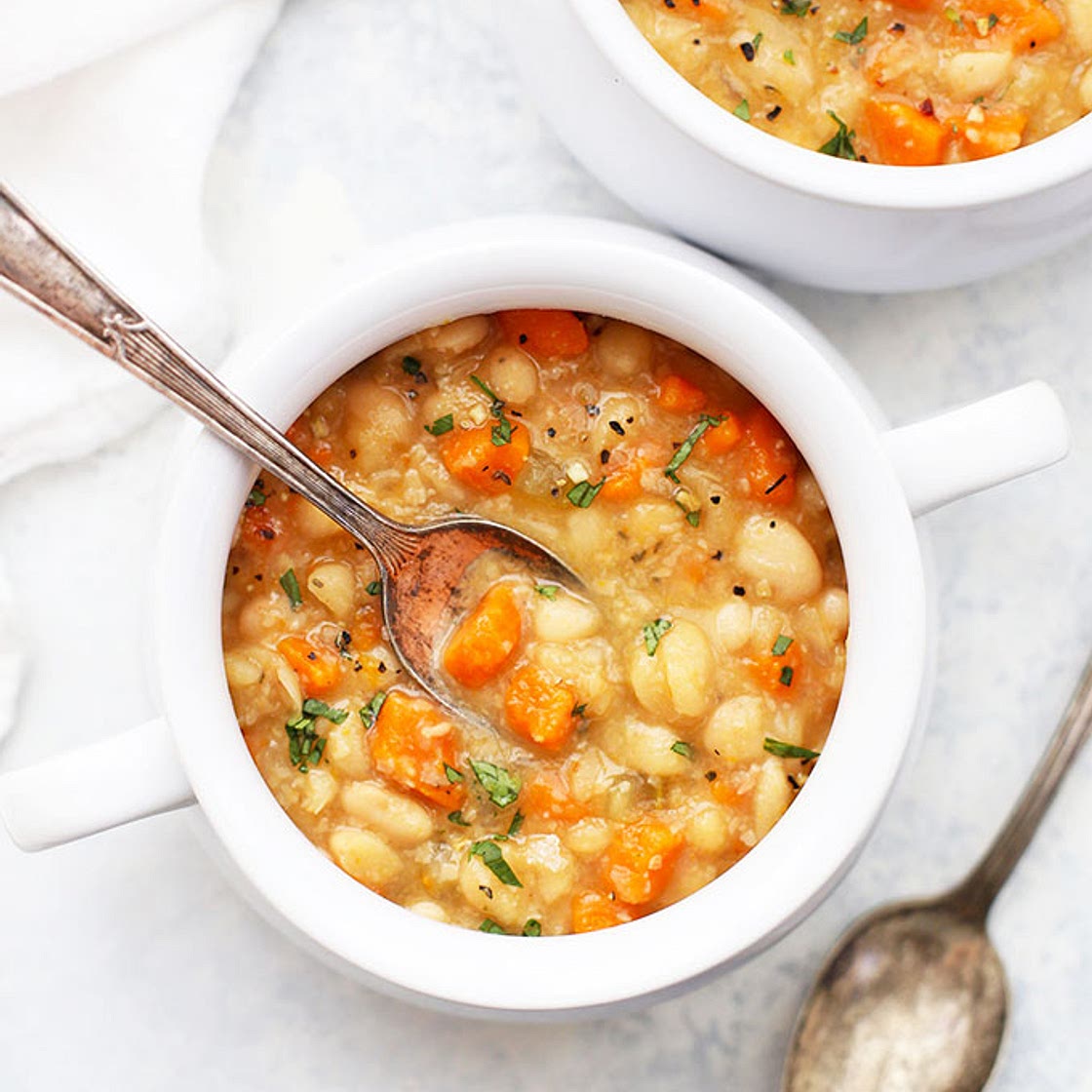 Slow Cooker Vegetable Bean Soup