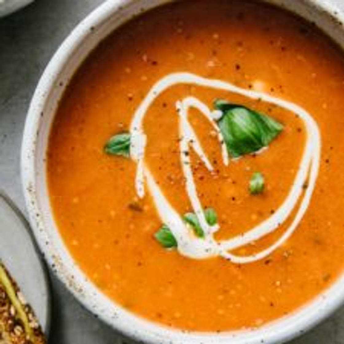 TOMATO BASIL SOUP