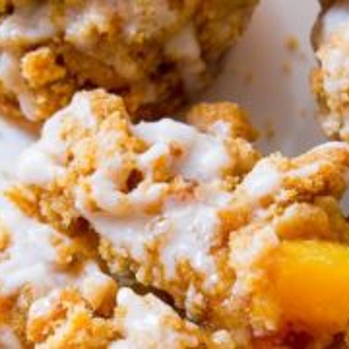 Peach Streusel Muffins