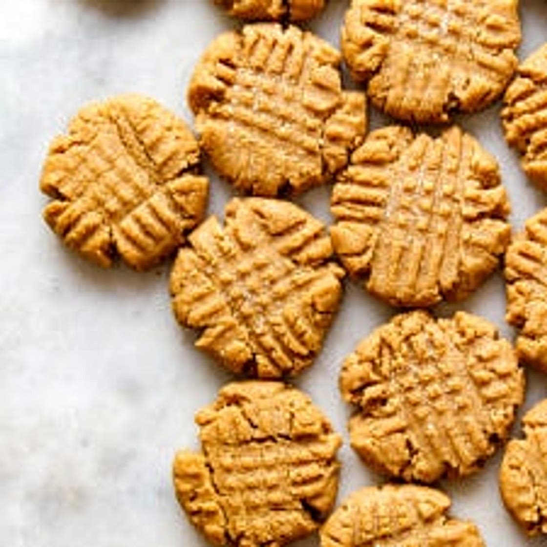 VEGAN PEANUT BUTTER COOKIES