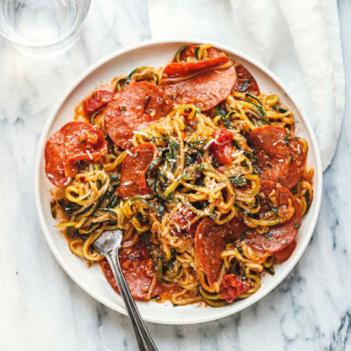 DeliFeast: ZUCCHINI NOODLES WITH MARINARA SAUCE AND PEPPERONI