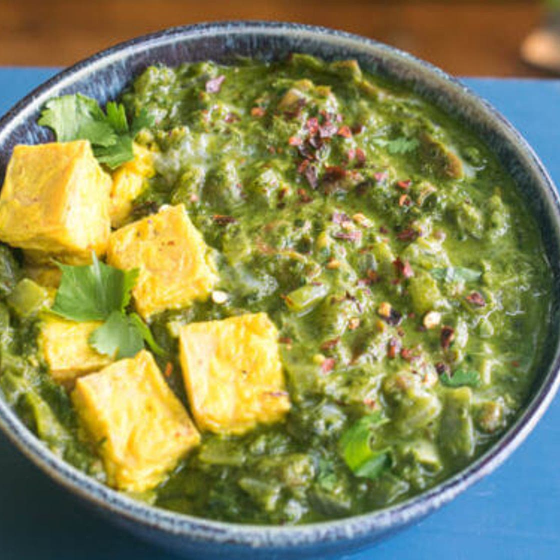 Vegan Saag Paneer (Saag Tofu)