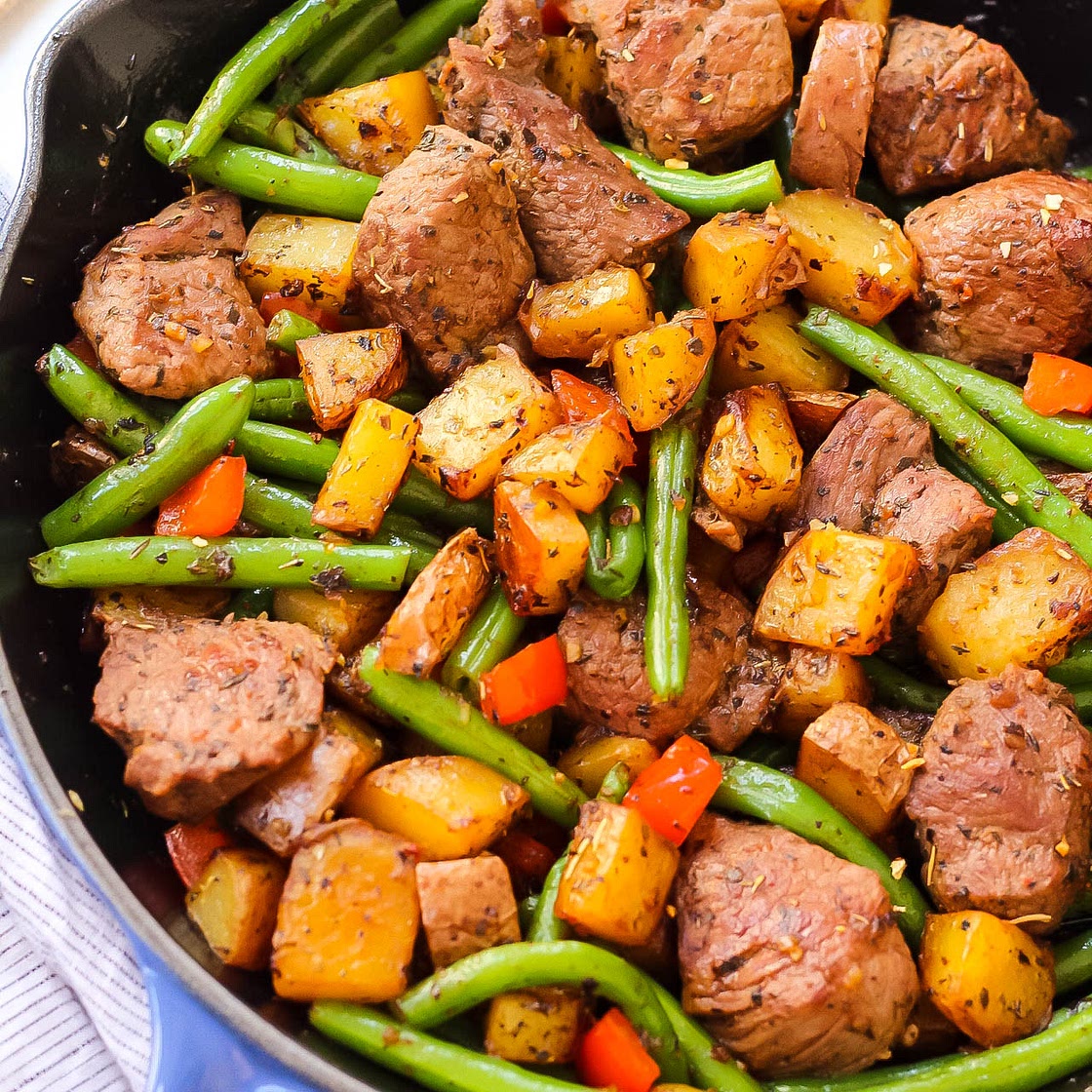 Whole30 Steak and Vegetable Skillet: Paleo One Pan Meal