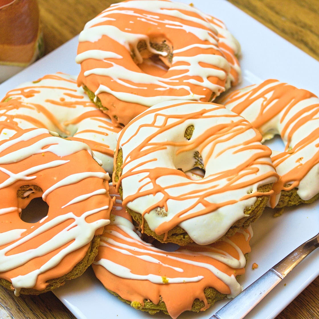Homemade Pumpkin Dog Donuts