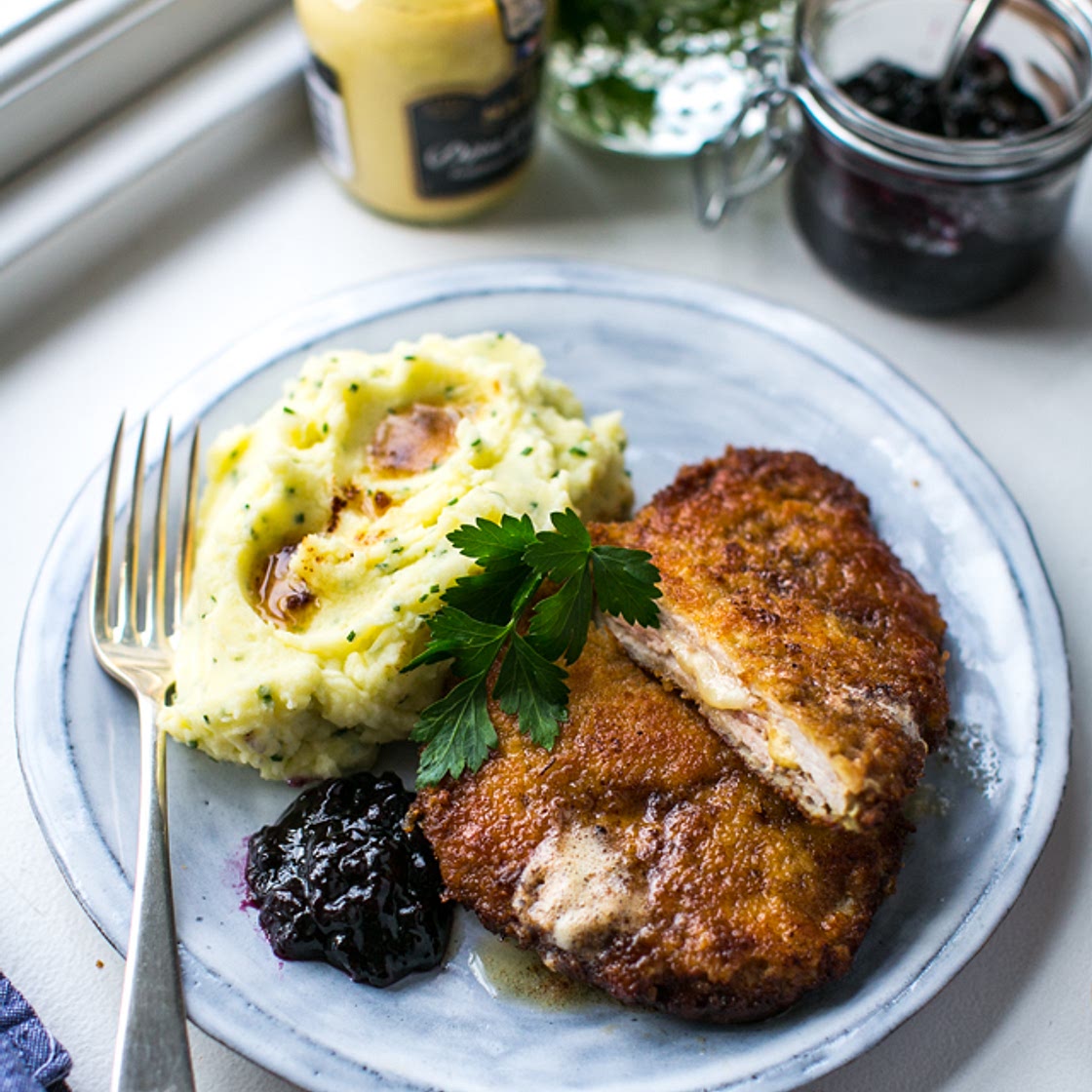 Cheesy Wiener Schnitzel with Velvet Mash