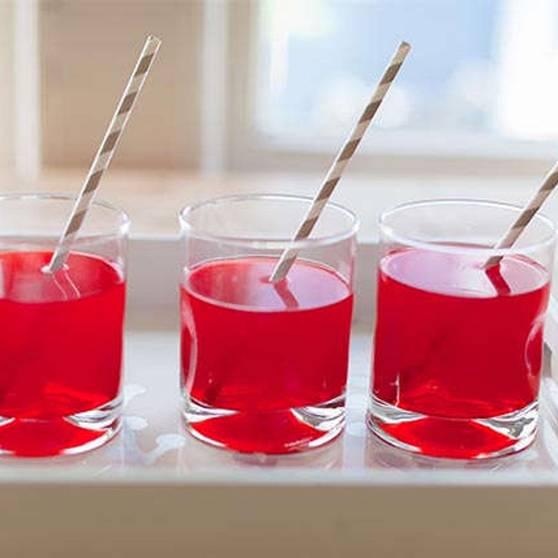 Boisson éclair rafraîchissante au cerise