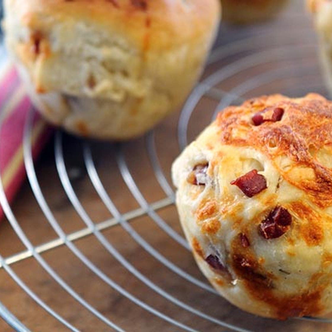 Cheesy Bacon Muffins