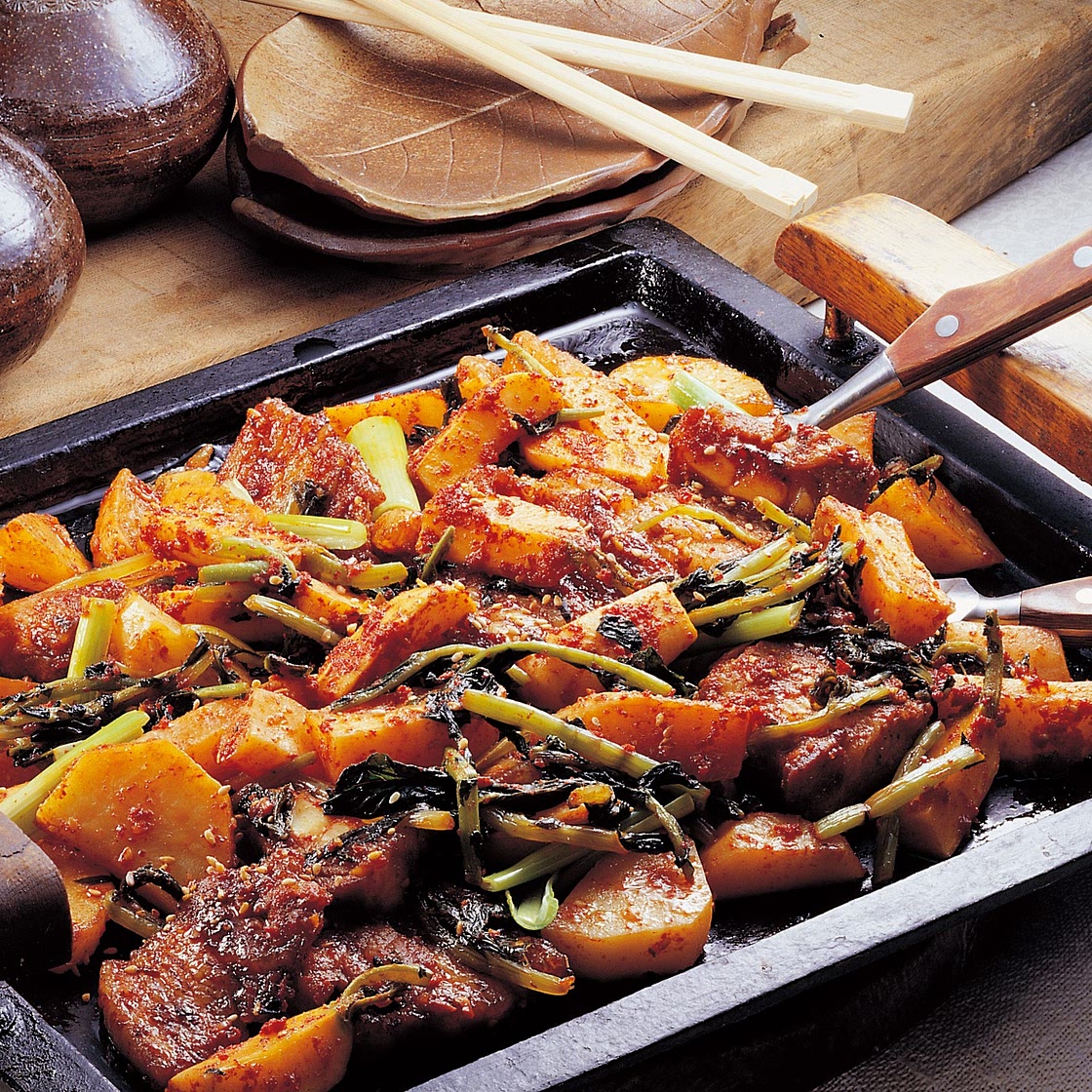 총각김치삼겹살 철판볶음