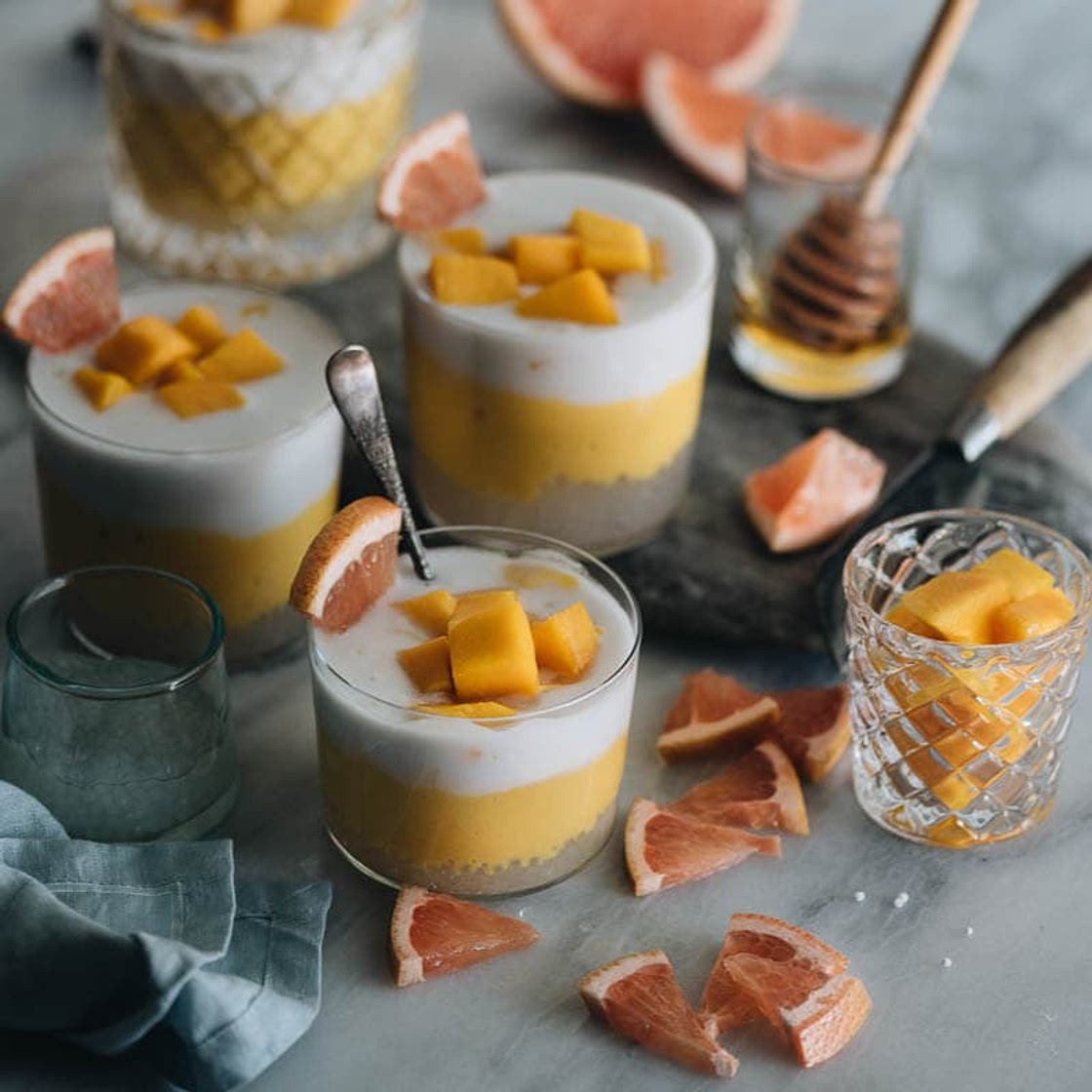 Mango Sago (杨枝甘露)