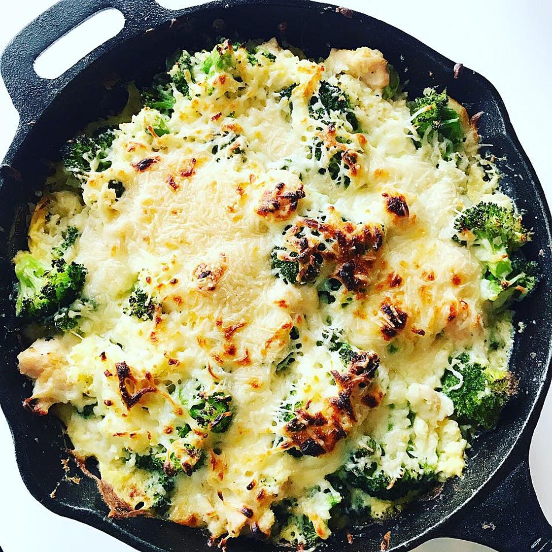 Cheesy Chicken and Broccoli Bake