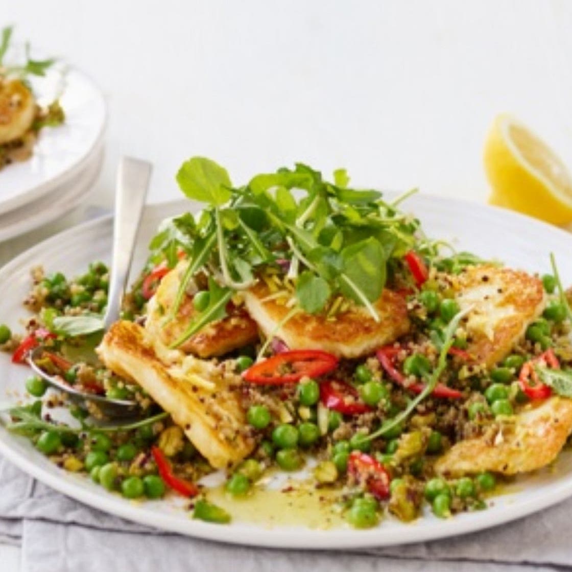 Halloumi, Pea, Quinoa and Rocket Salad