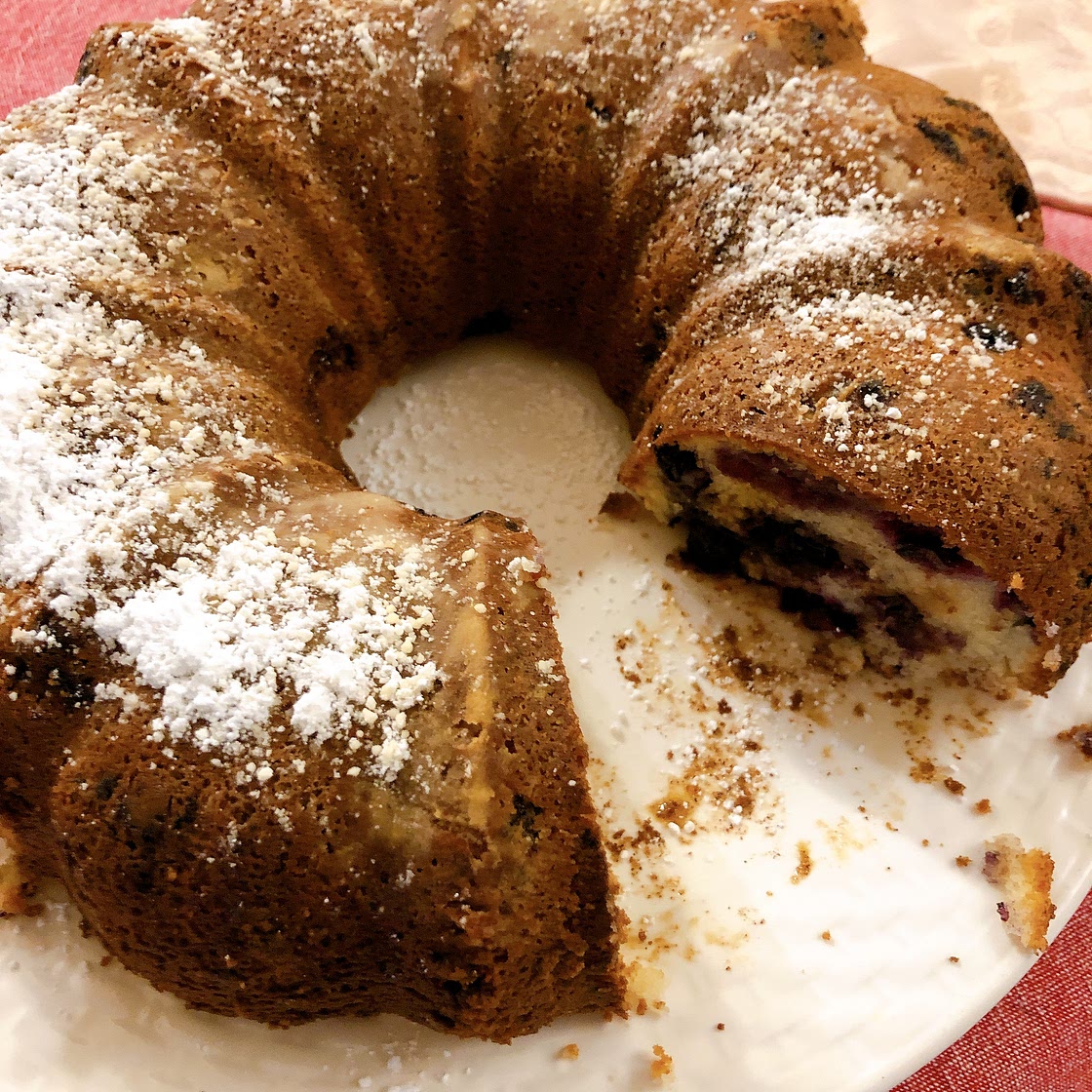 Blueberry Sour Cream Coffee Cake
