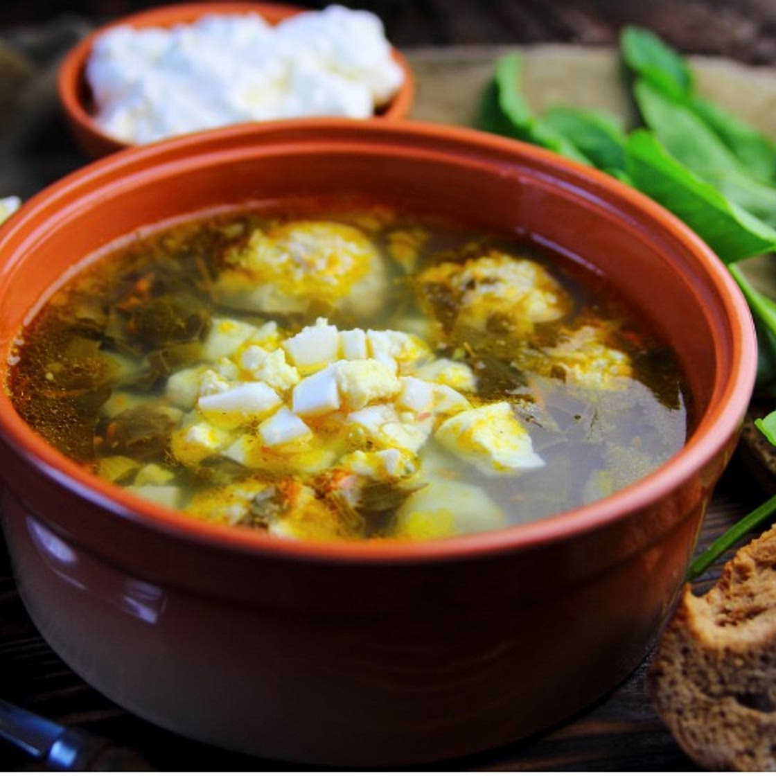 Saludable sopa de calabacitas con queso panela, ¡para comer o cenar!