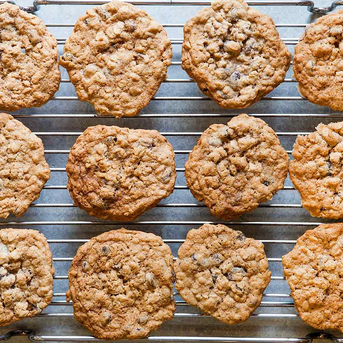 Oatmeal Raisin Cookies