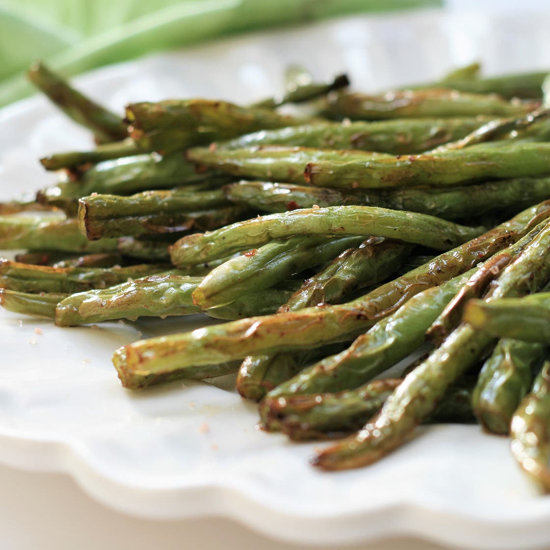 Air Fryer Spicy Green Beans