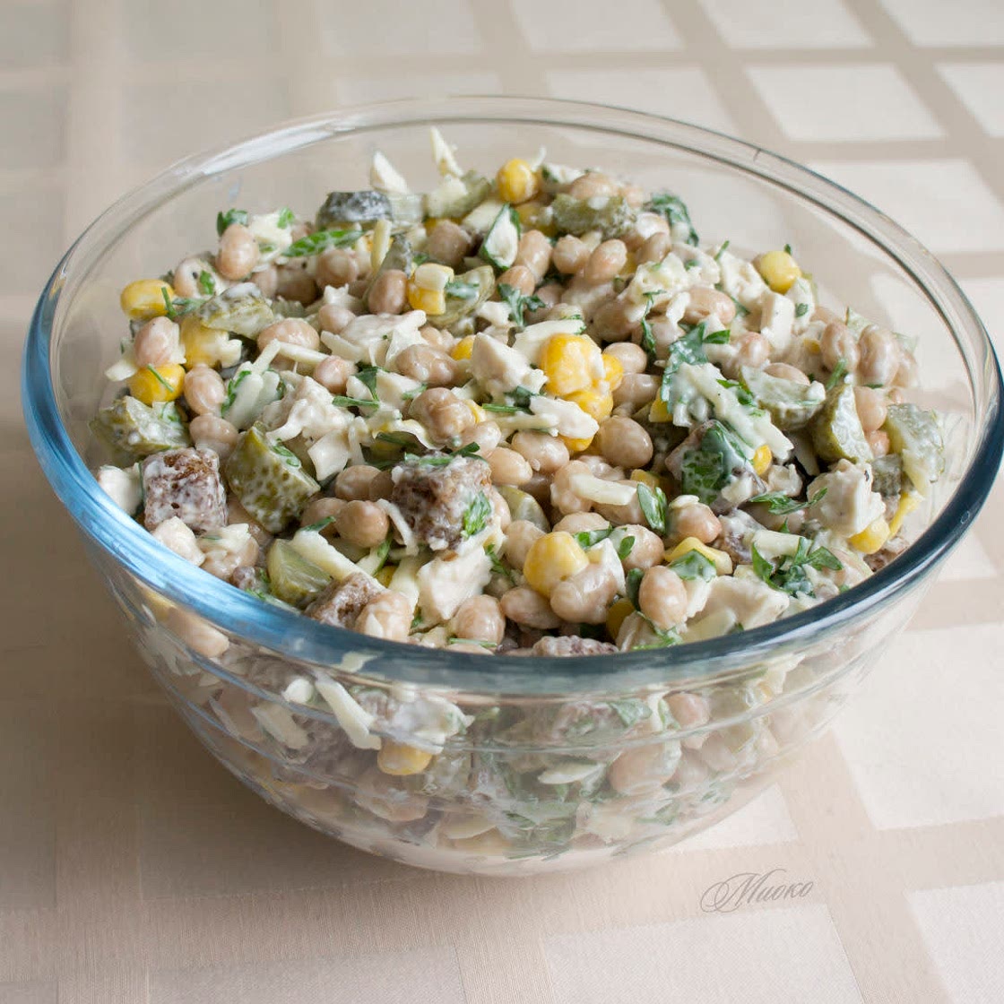 Chicken and bean salad