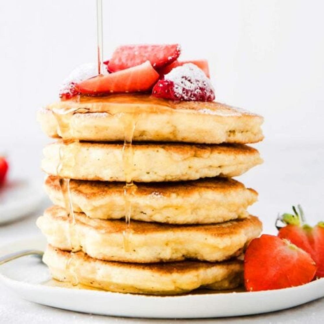 Easy Low Carb Coconut Flour Pancakes