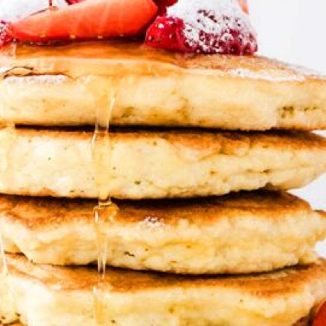 Easy Low Carb Coconut Flour Pancakes