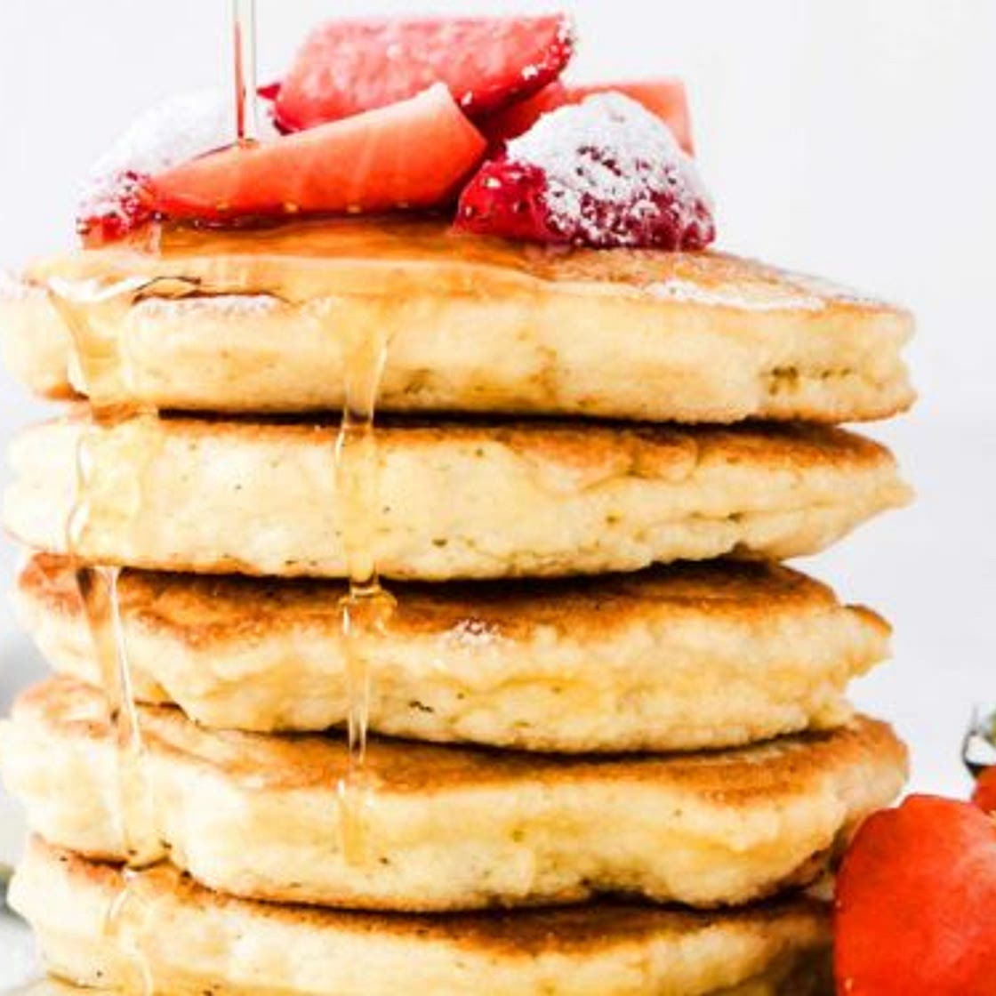 Easy Low Carb Coconut Flour Pancakes