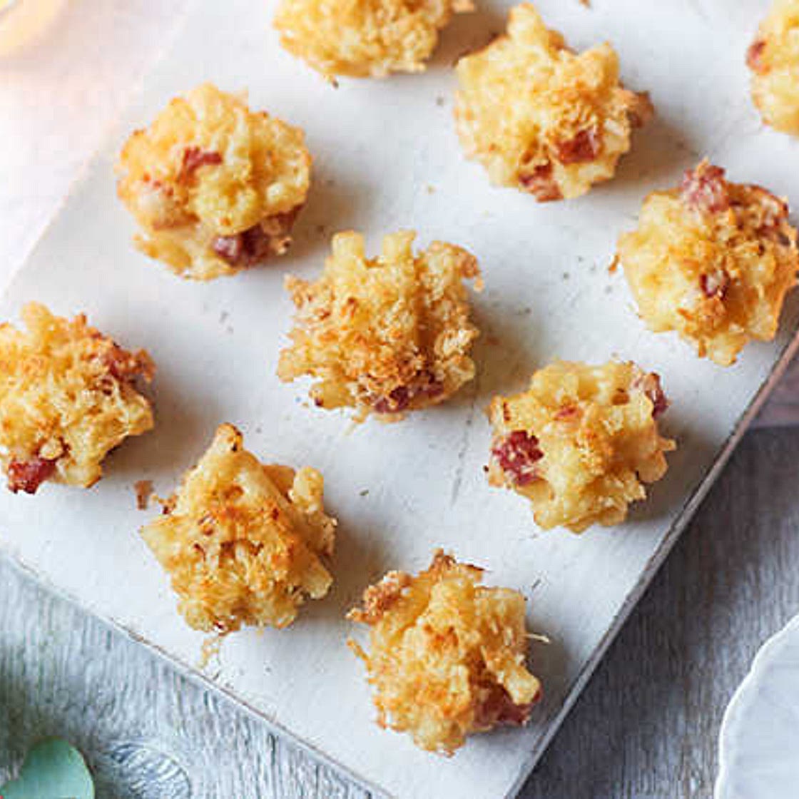 Mac and cheese muffins