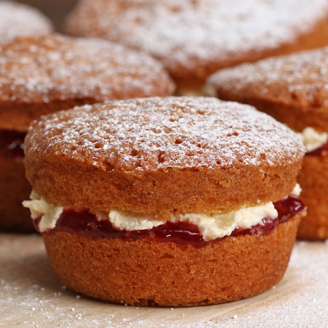 Mini Victoria Sponges Recipe by Tasty