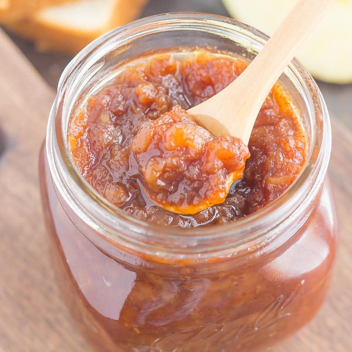 SLOW COOKER APPLE BUTTER