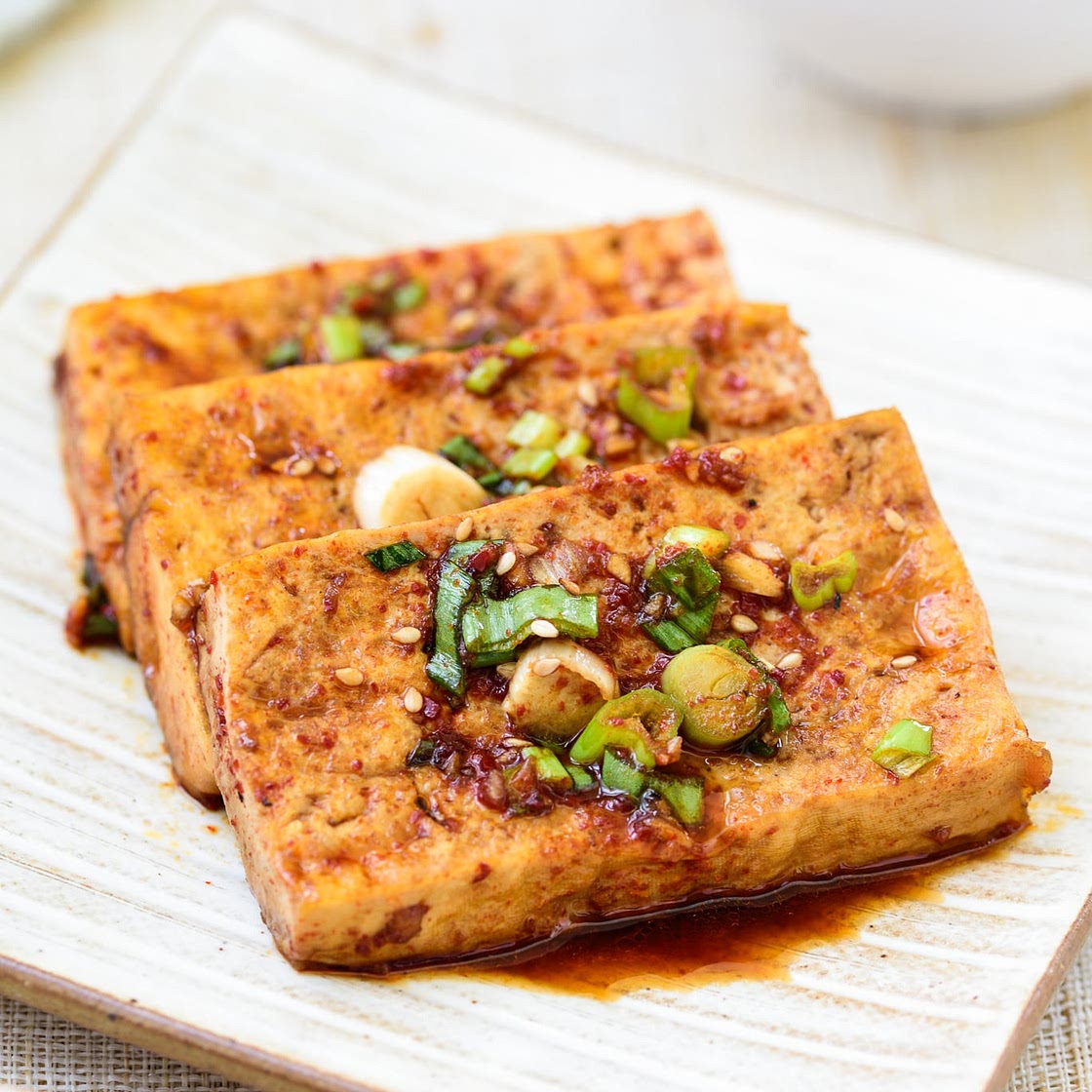 Dubu Jorim (Braised Tofu)
