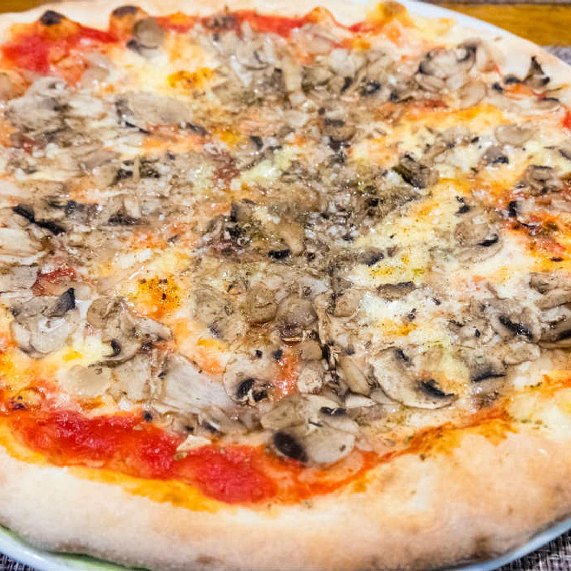 Pizza ai funghi