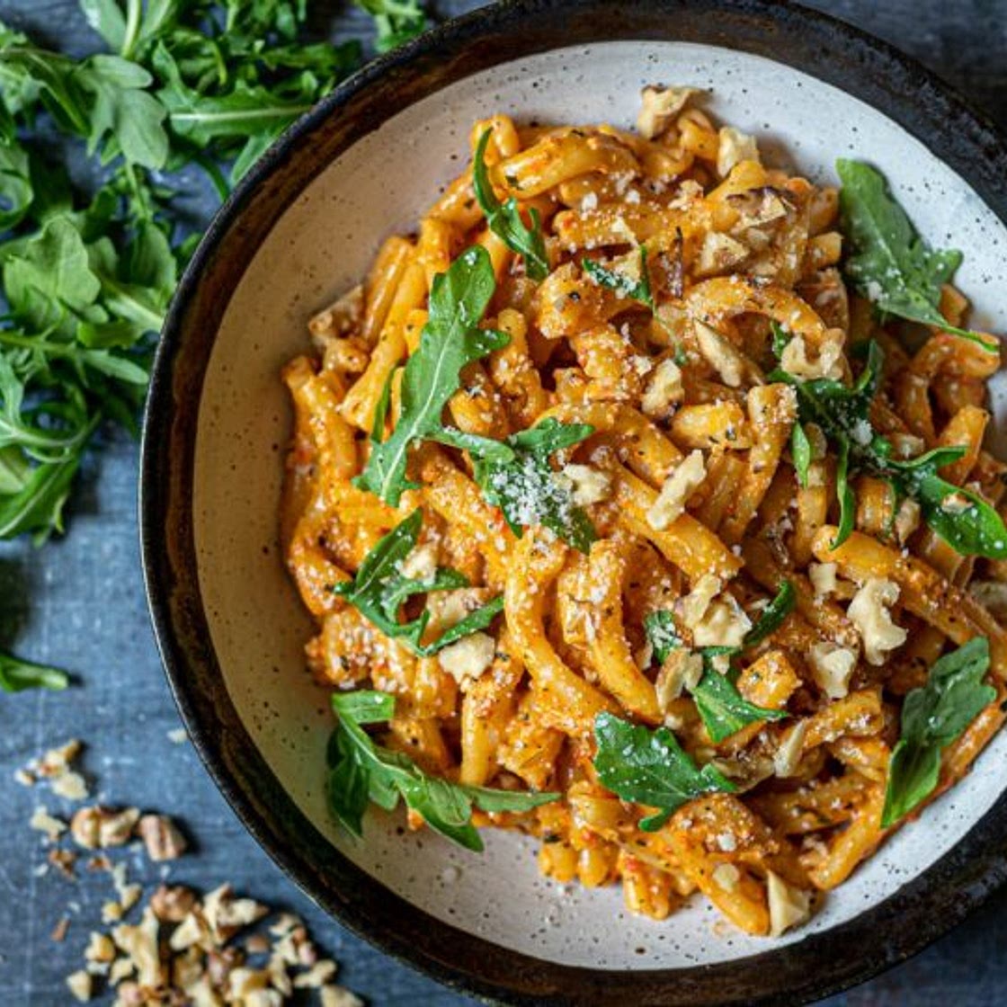 Creamy Roasted Red Pepper Pasta with Walnuts