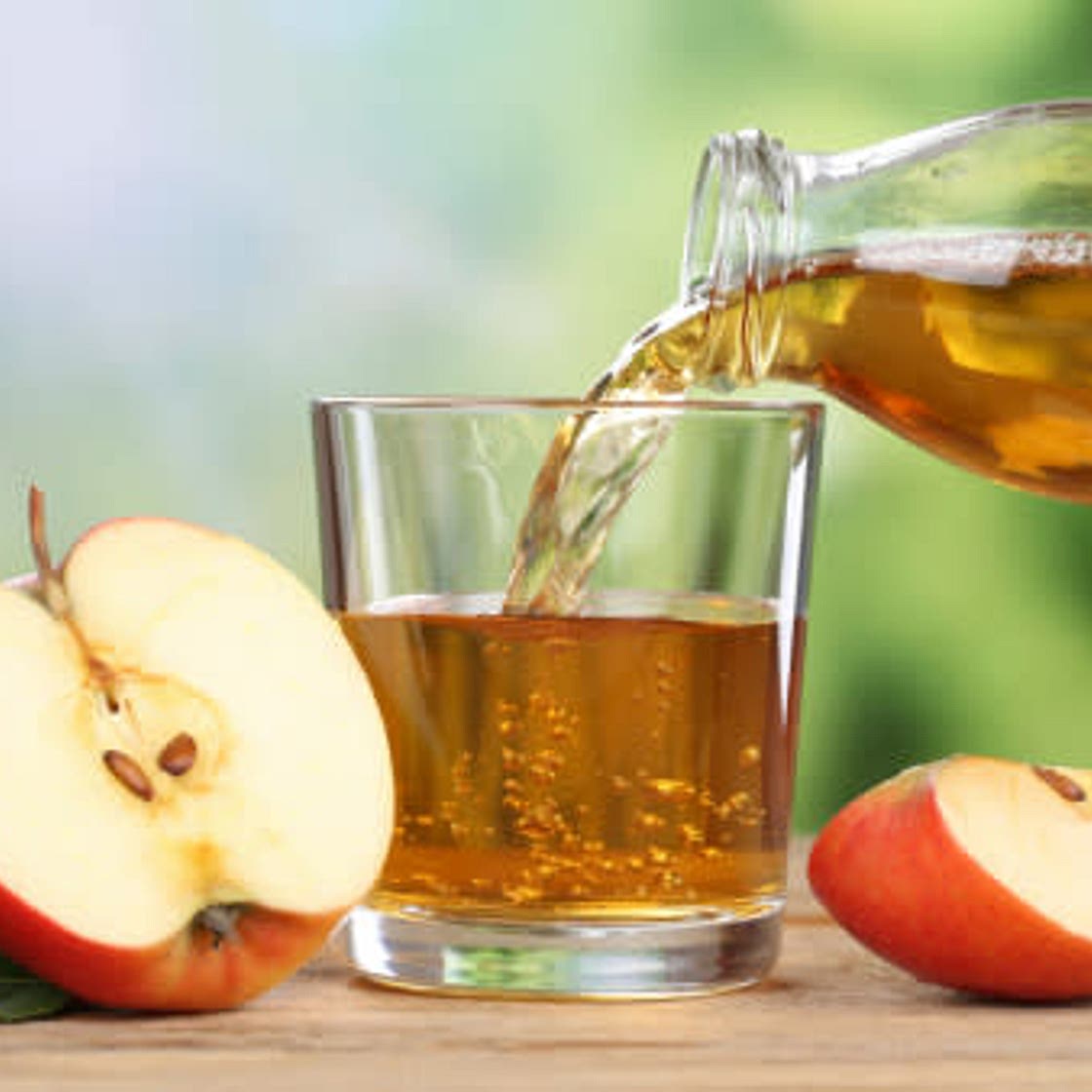 Warm mulled apple