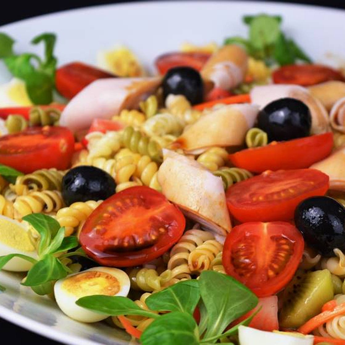 Ensalada de pasta agridulce