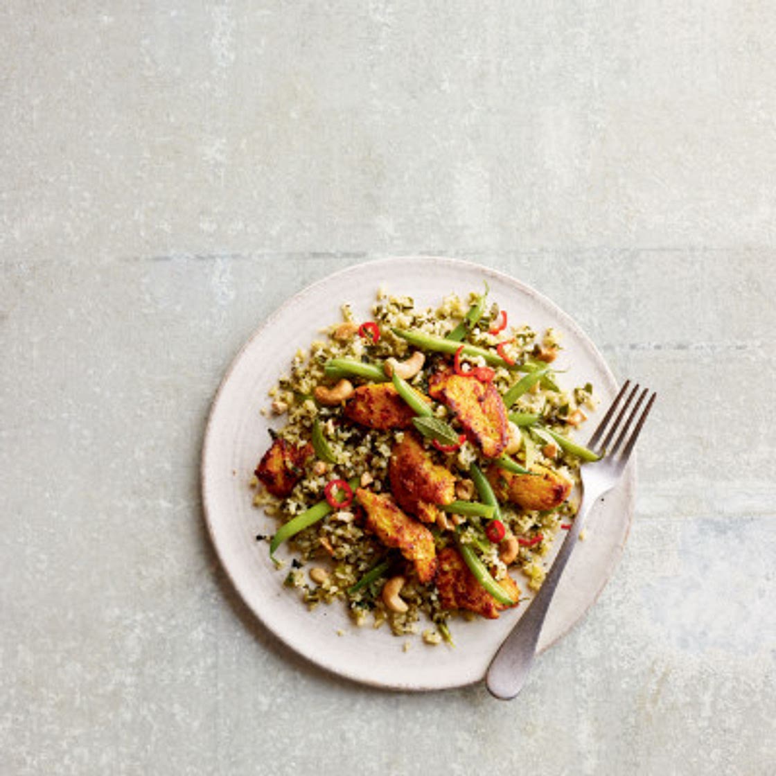 Mango chicken, cashew & coconut rice stir fry