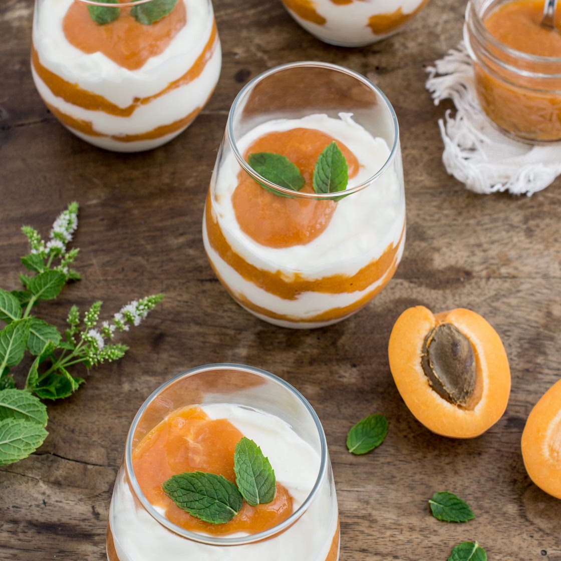 Mascarponecreme mit Marillenmus